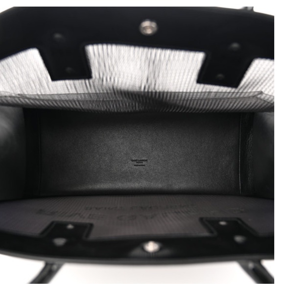 SALE! ❤️ LIKE NEW YSL LARGE RIVE GAUCHE TOTE - Picture 5 of 16